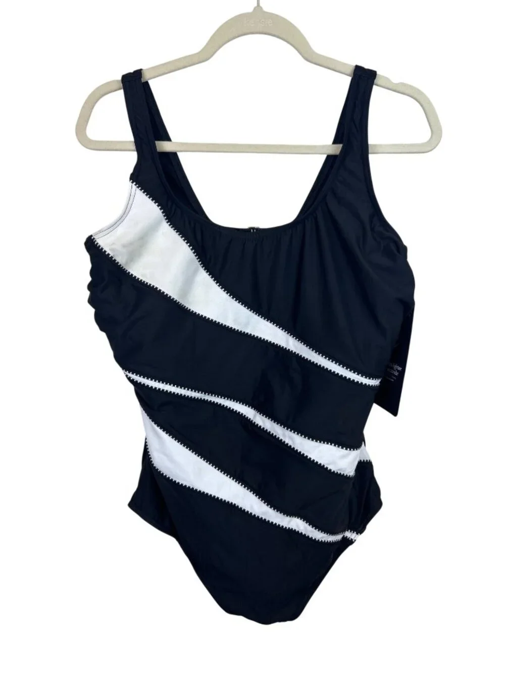 Miraclesuit Black White Colorblock One Piece Swimsuit Tummy Control 20W NWT - Picture 1 of 16